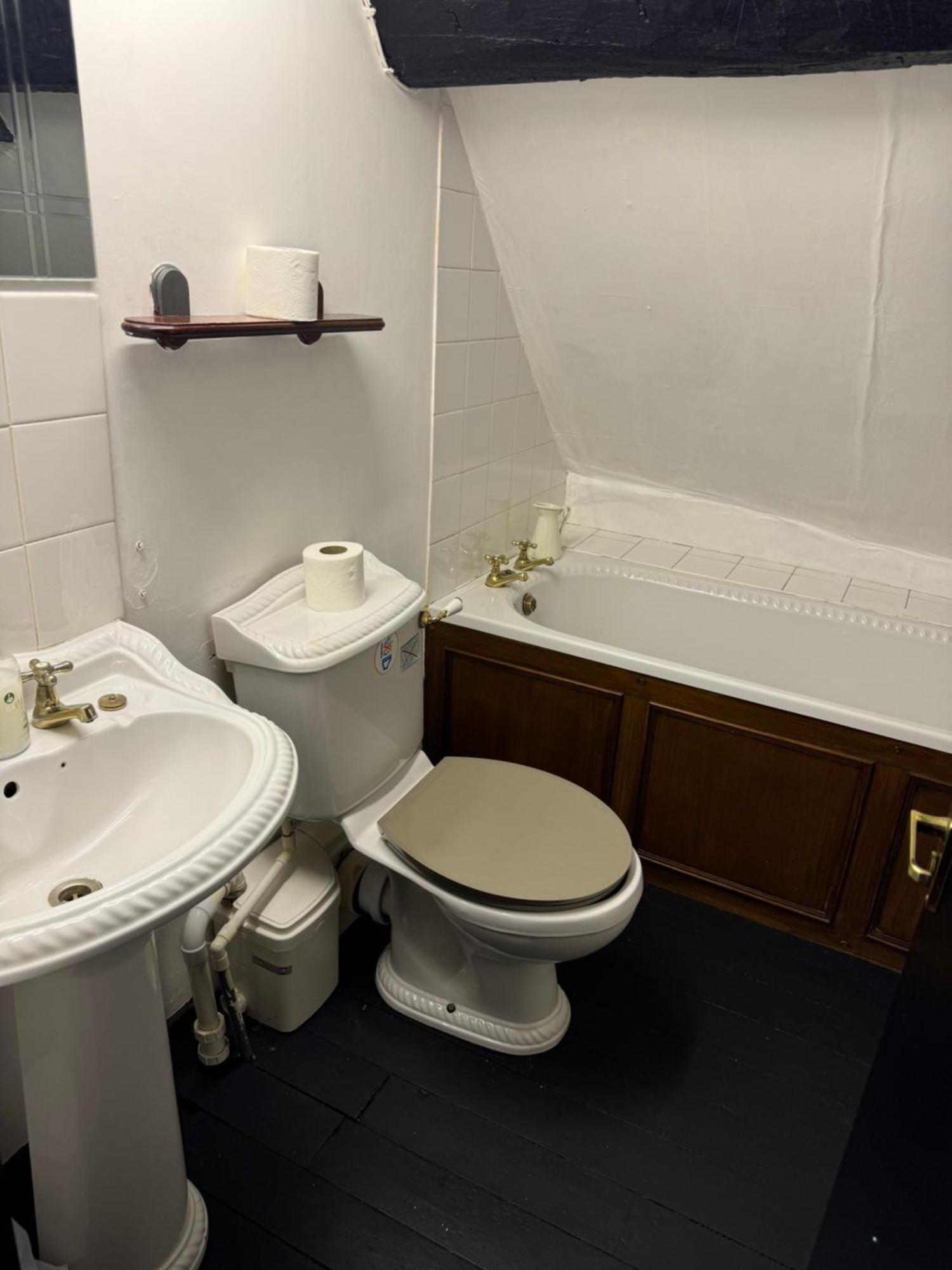 Bassa Villa Bridgnorth Ngoại thất bức ảnh